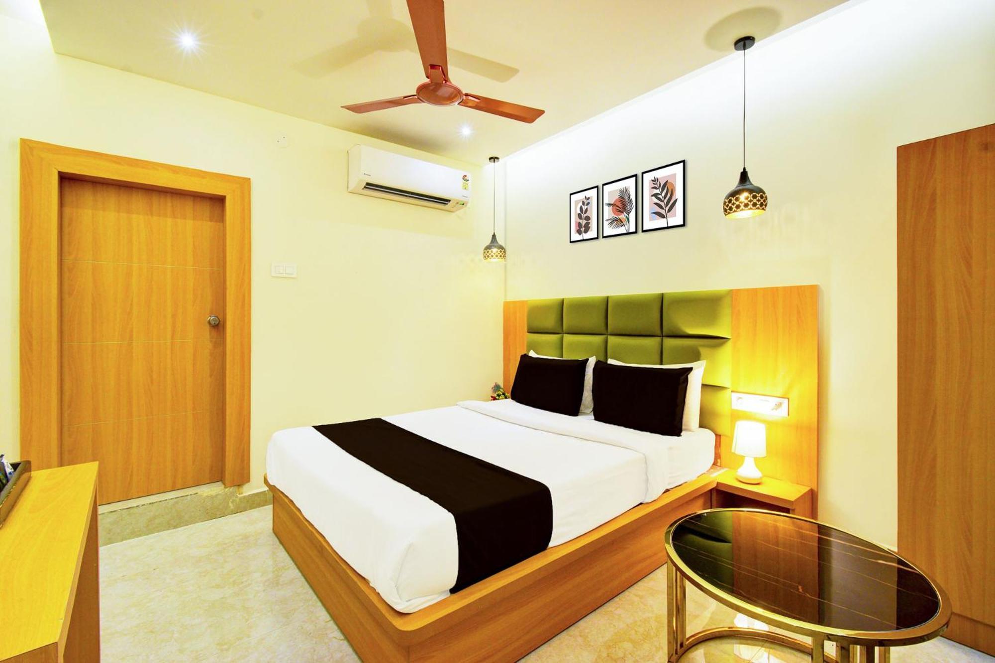 Hotel O Svs Suites Luxury Rooms Trimulgherry 외부 사진