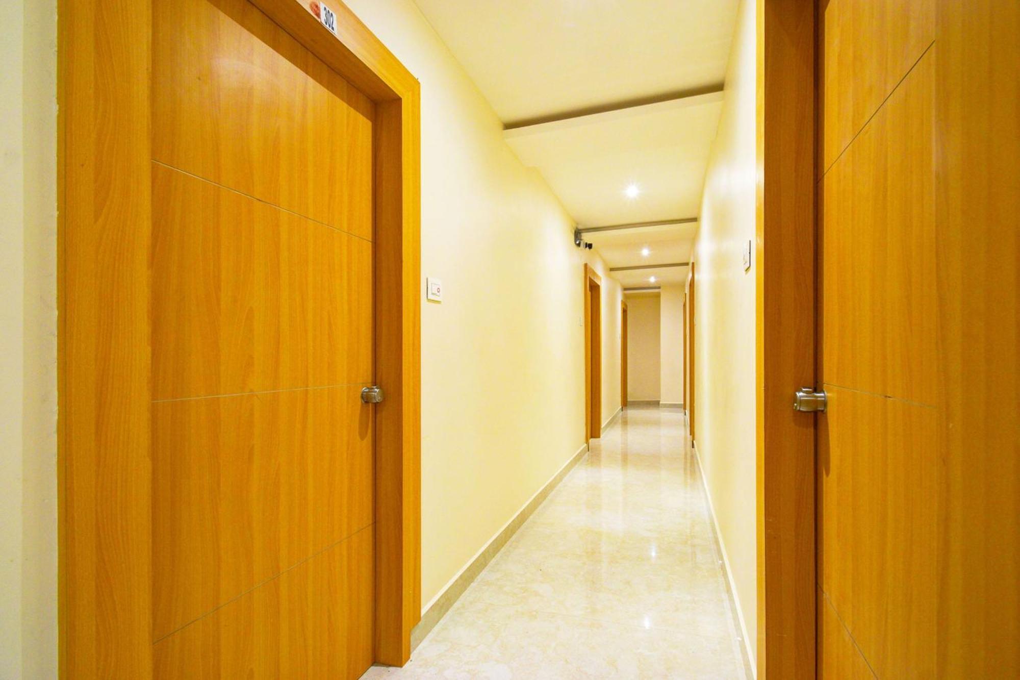 Hotel O Svs Suites Luxury Rooms Trimulgherry 외부 사진
