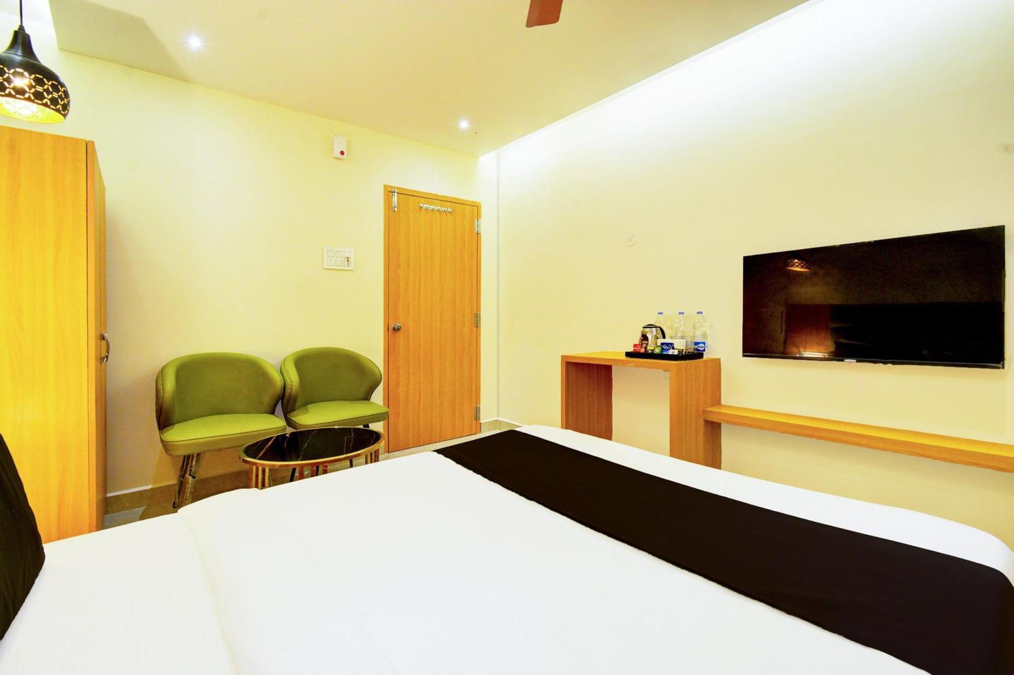 Hotel O Svs Suites Luxury Rooms Trimulgherry 외부 사진