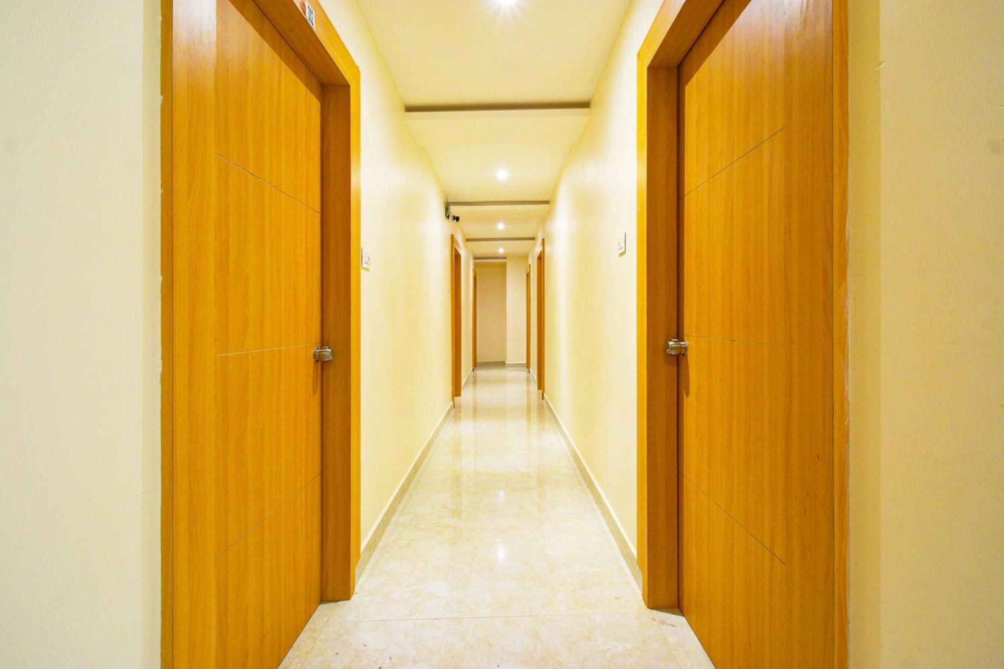 Hotel O Svs Suites Luxury Rooms Trimulgherry 외부 사진
